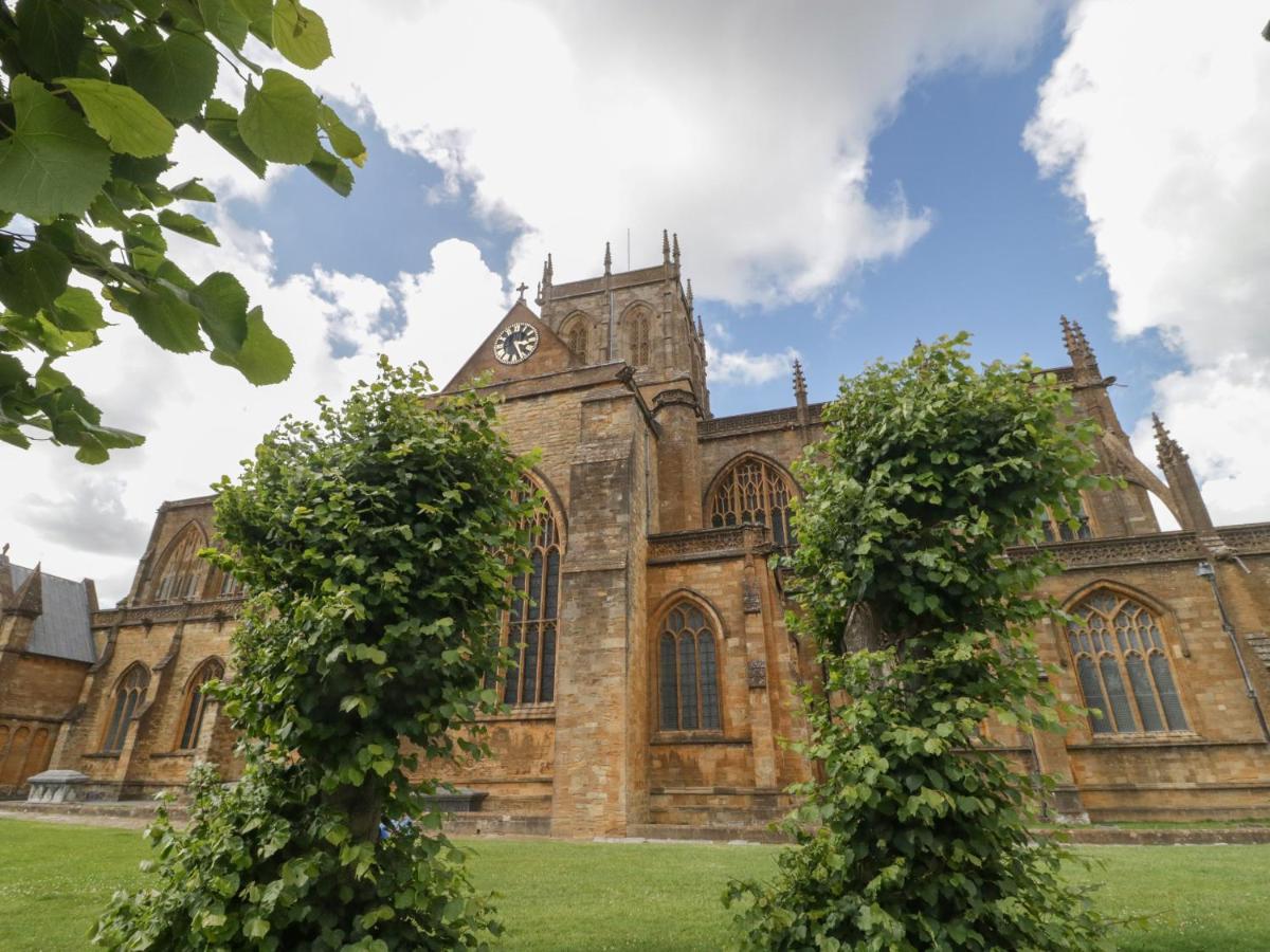 Apartment 1 Abbey Court Sherborne (Dorset)
